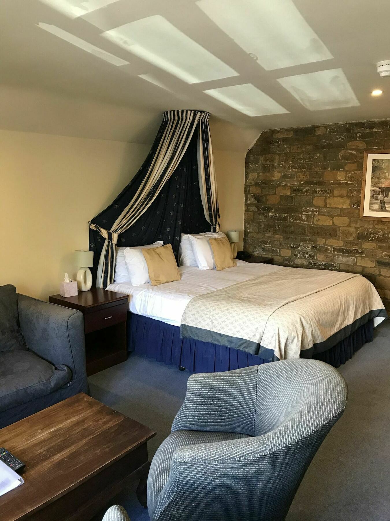 מלון The Deddington Arms מראה חיצוני תמונה